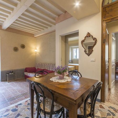 I Bei Ricordi - Historic Centre Apartment 6 Arezzo Buitenkant foto