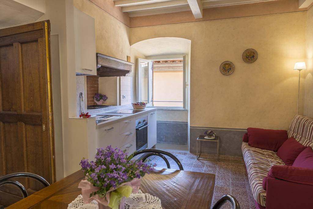 I Bei Ricordi - Historic Centre Apartment 6 Arezzo Buitenkant foto