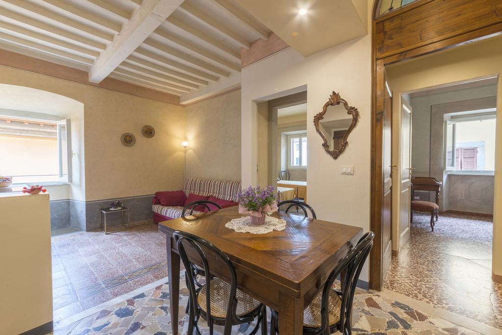 I Bei Ricordi - Historic Centre Apartment 6 Arezzo Buitenkant foto