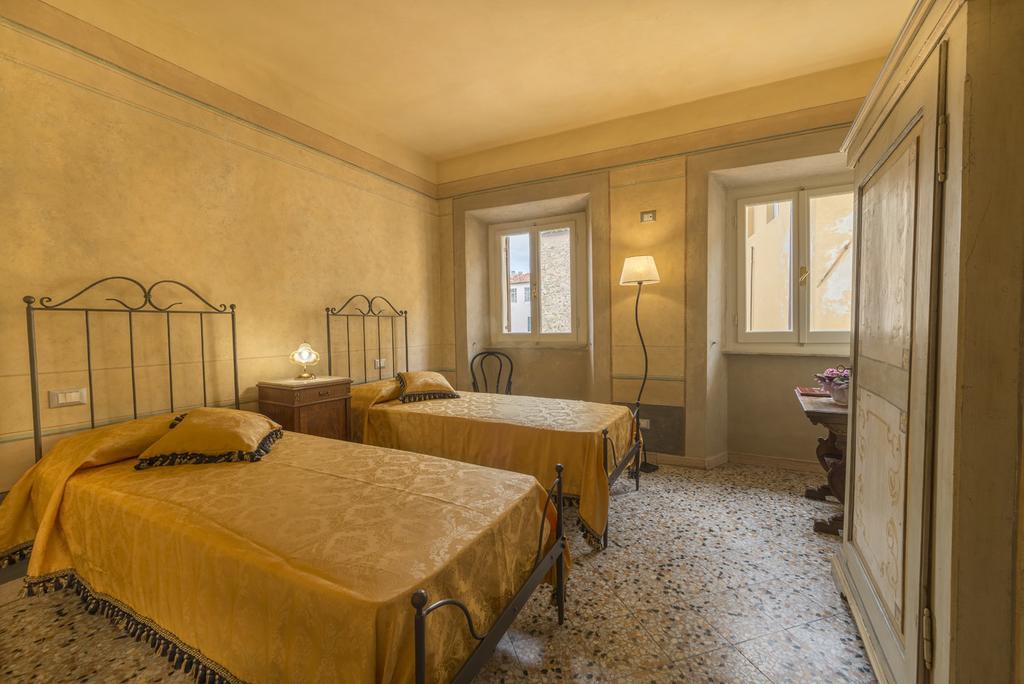 I Bei Ricordi - Historic Centre Apartment 6 Arezzo Buitenkant foto